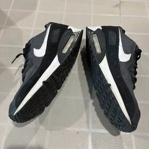 Nike Air Max size 11.5